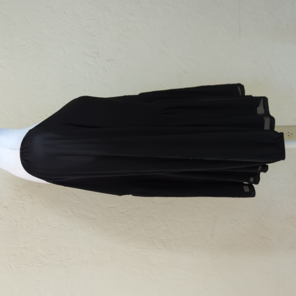 Torrid Deep Black Stretch Mesh V-Neck Smocked Waist Babydoll Top Size 1X - Picture 13 of 15